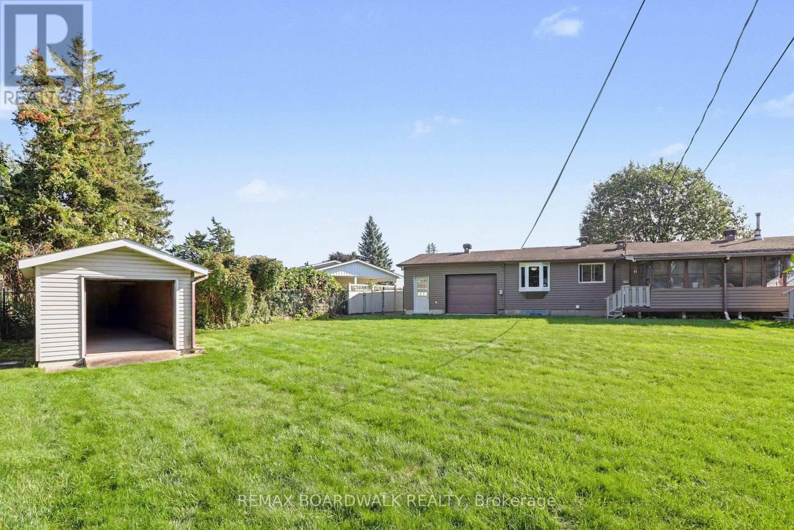 389 Hatfield Crescent Property Photo 50