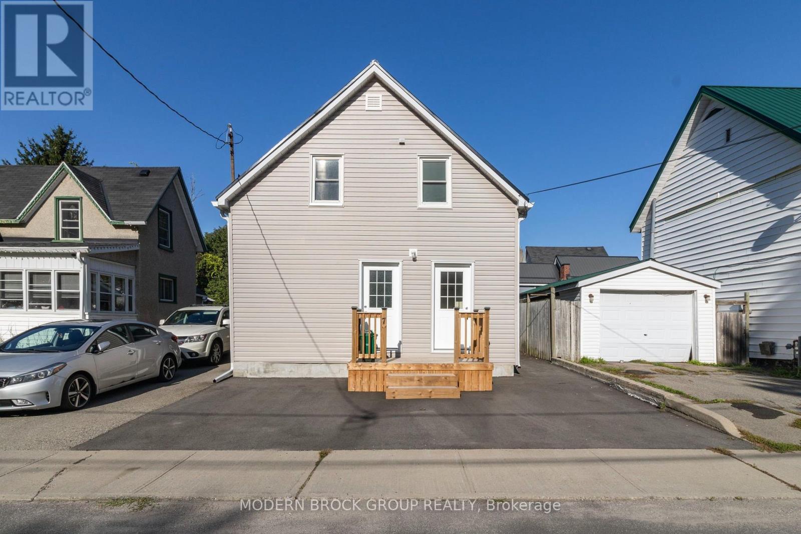7 Elm Street Property Photo 2