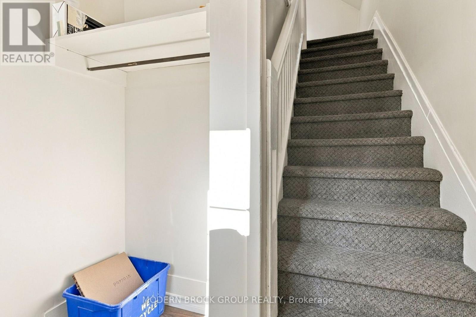 7 Elm Street Property Photo 14