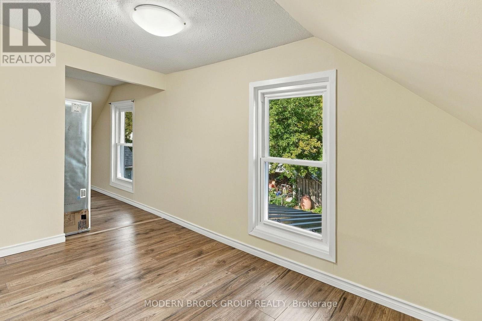 7 Elm Street Property Photo 18