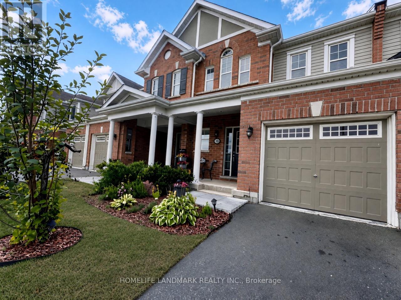 19 - 455 GUELPH AVENUE Property Photo 1