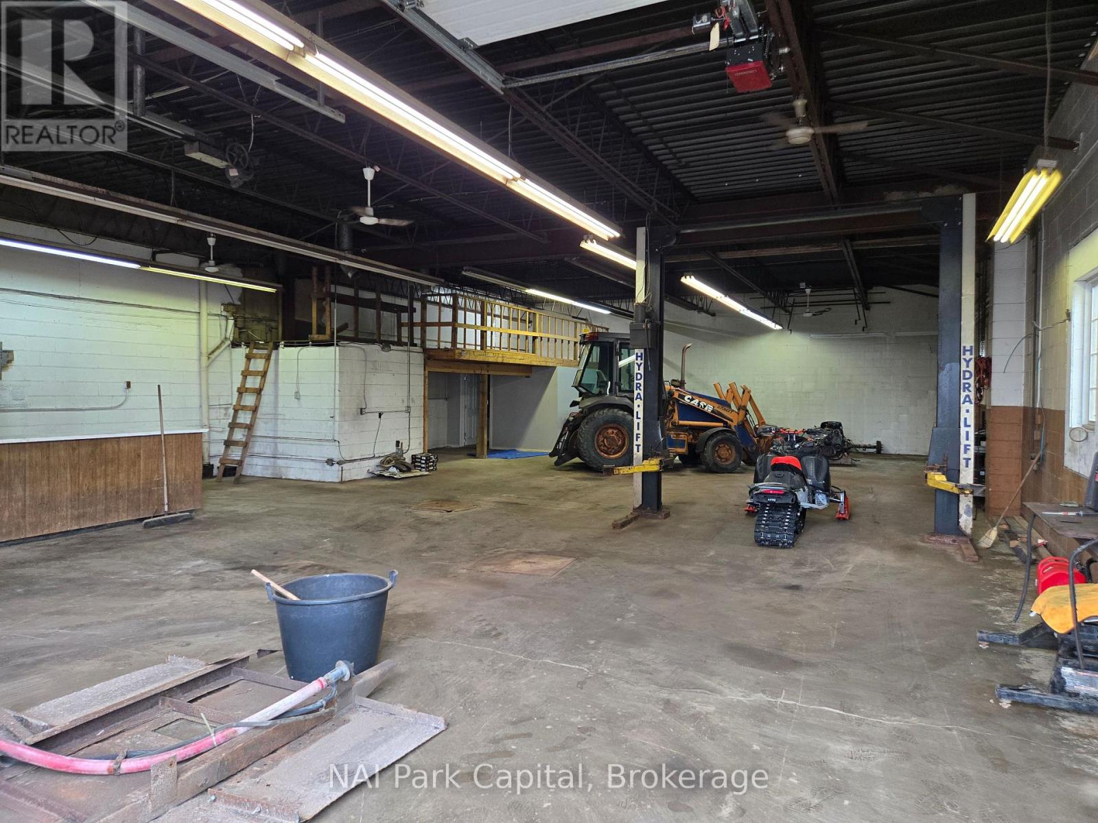 15 Smith Avenue Property Photo 5