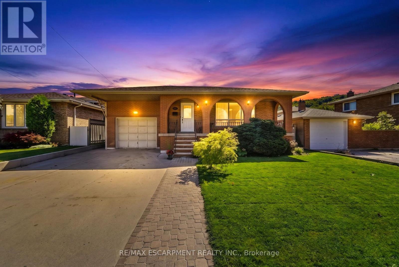 139 Glen Valley Drive Property Photo 1