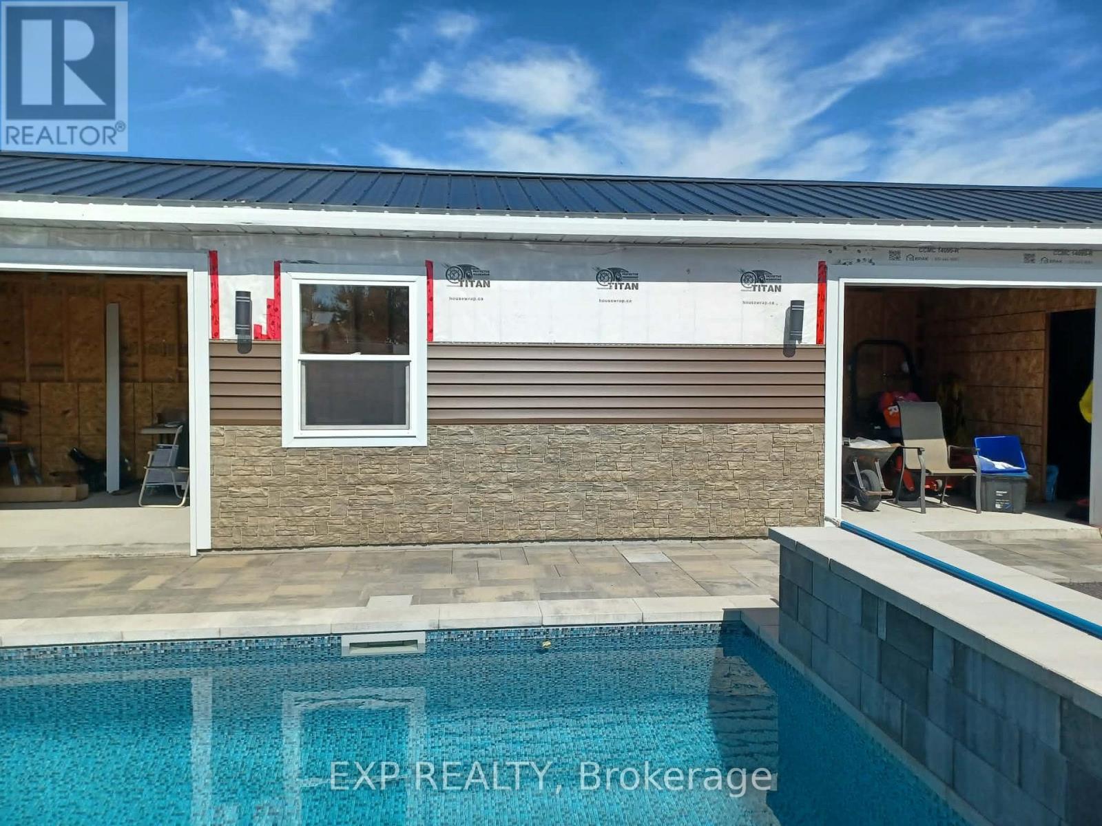 213 Longueuil Street Property Photo 7