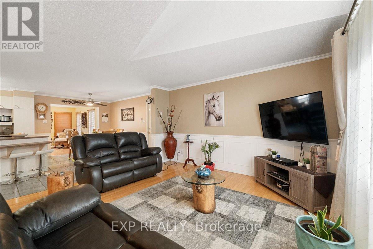 213 Longueuil Street Property Photo 13