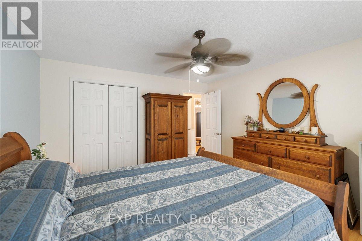 213 Longueuil Street Property Photo 27