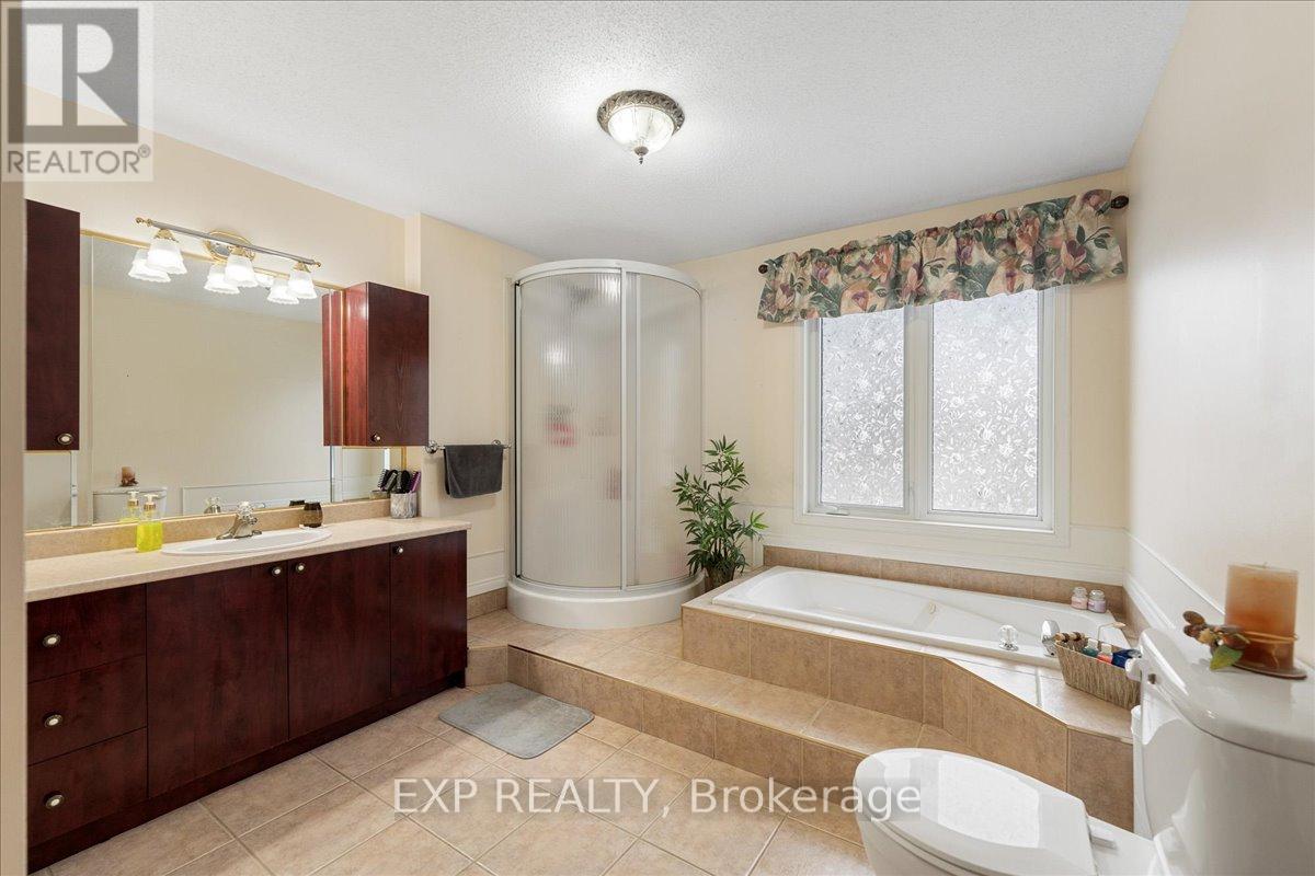 213 Longueuil Street Property Photo 31
