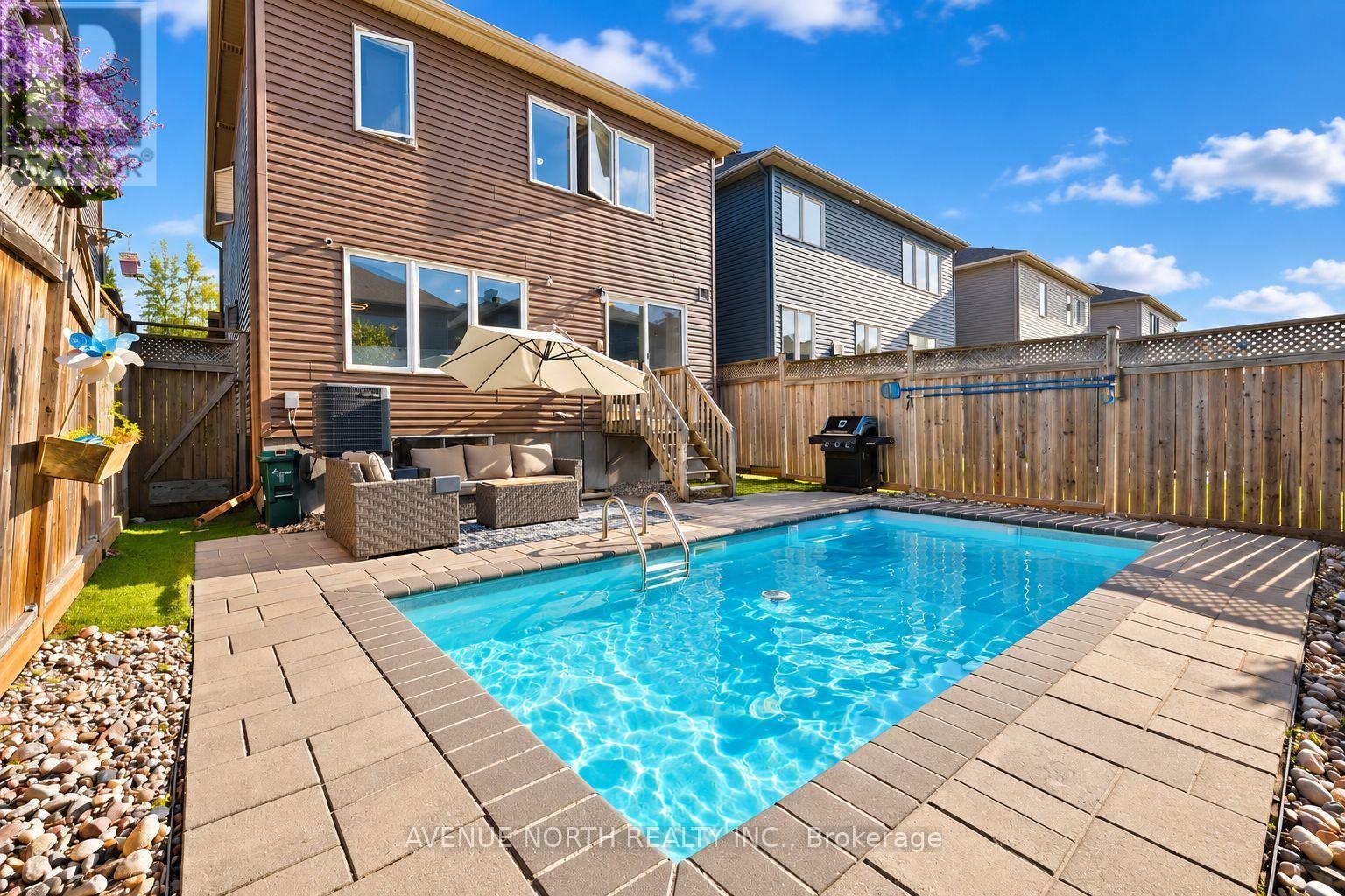 6363 Renaud Road Property Photo 3