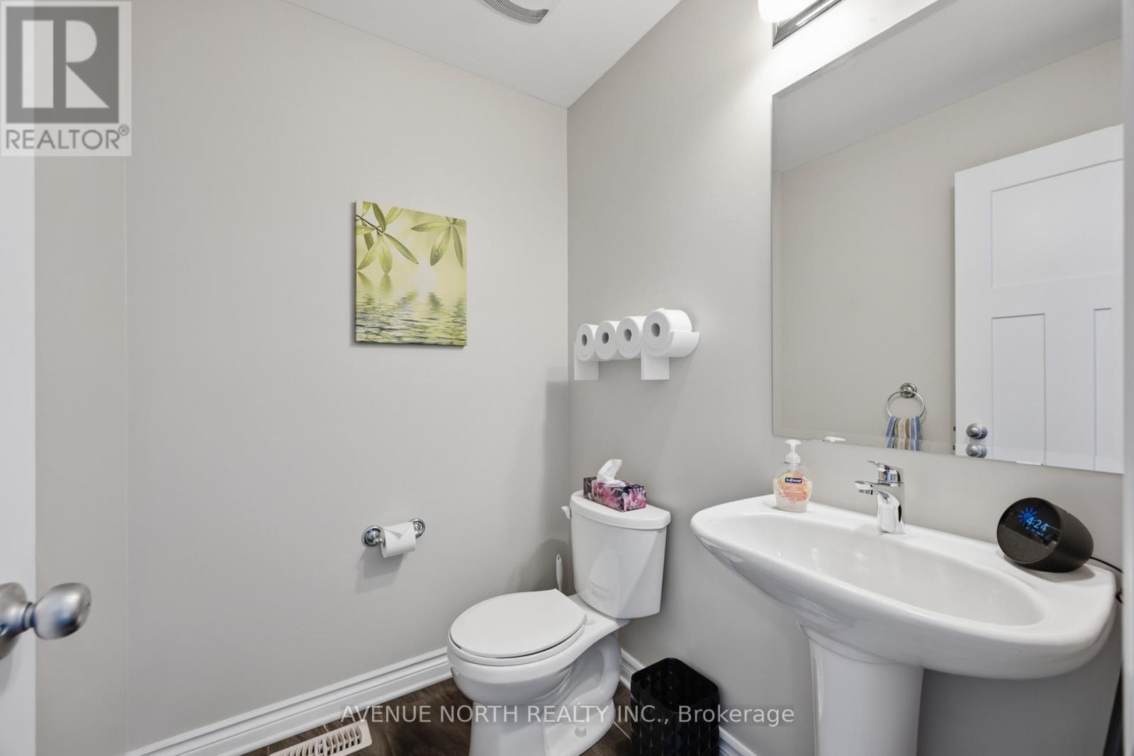 6363 Renaud Road Property Photo 10