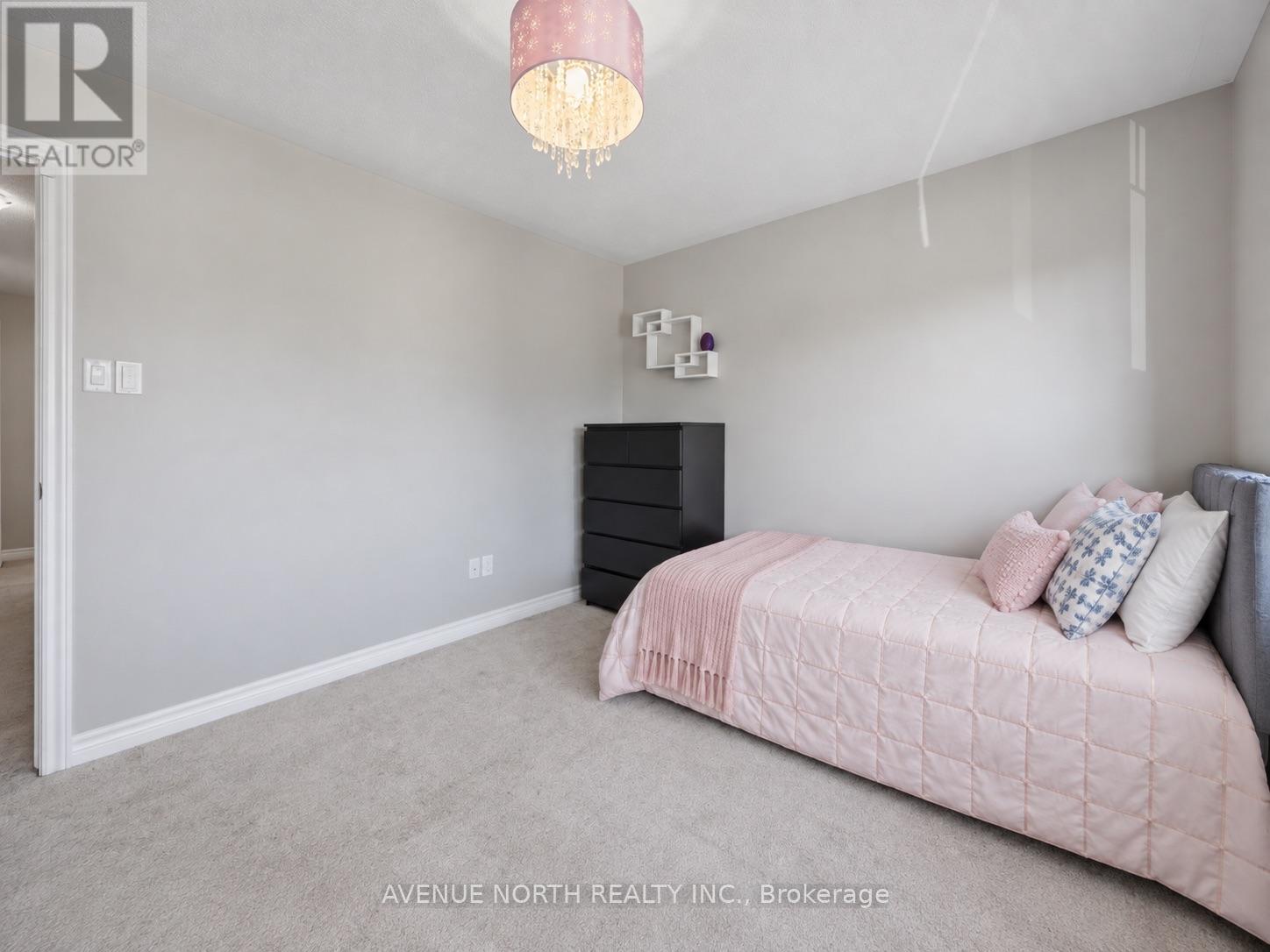 6363 Renaud Road Property Photo 20