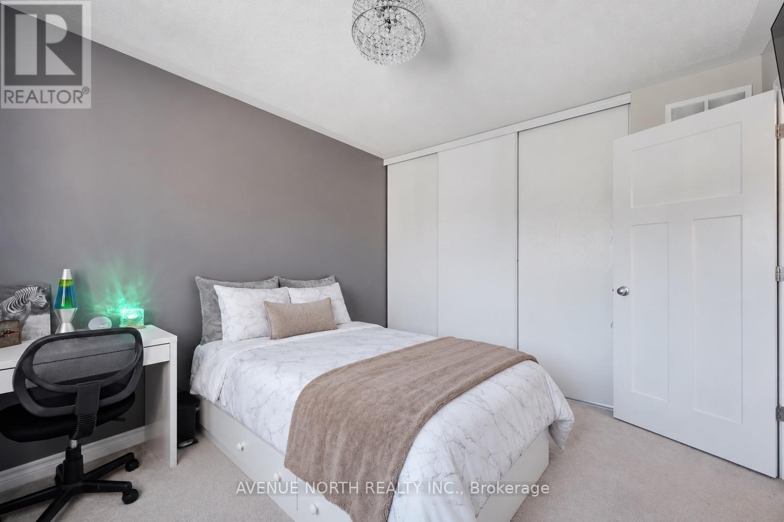 6363 Renaud Road Property Photo 22