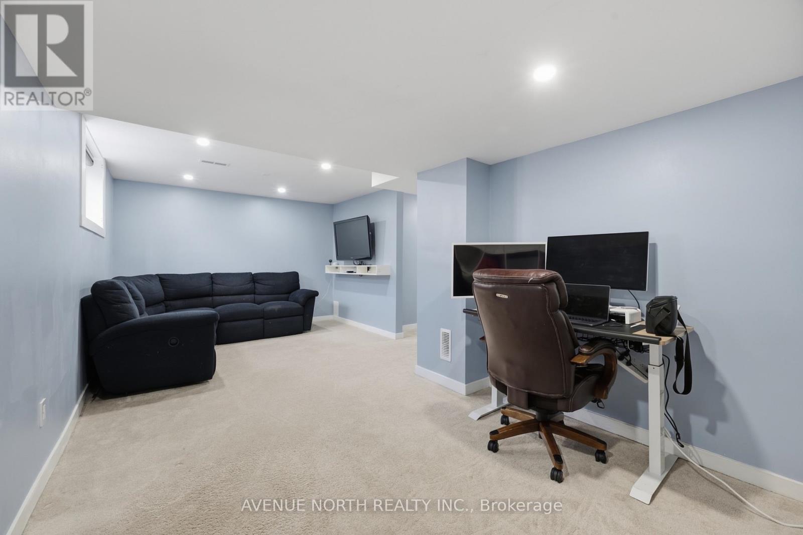6363 Renaud Road Property Photo 36