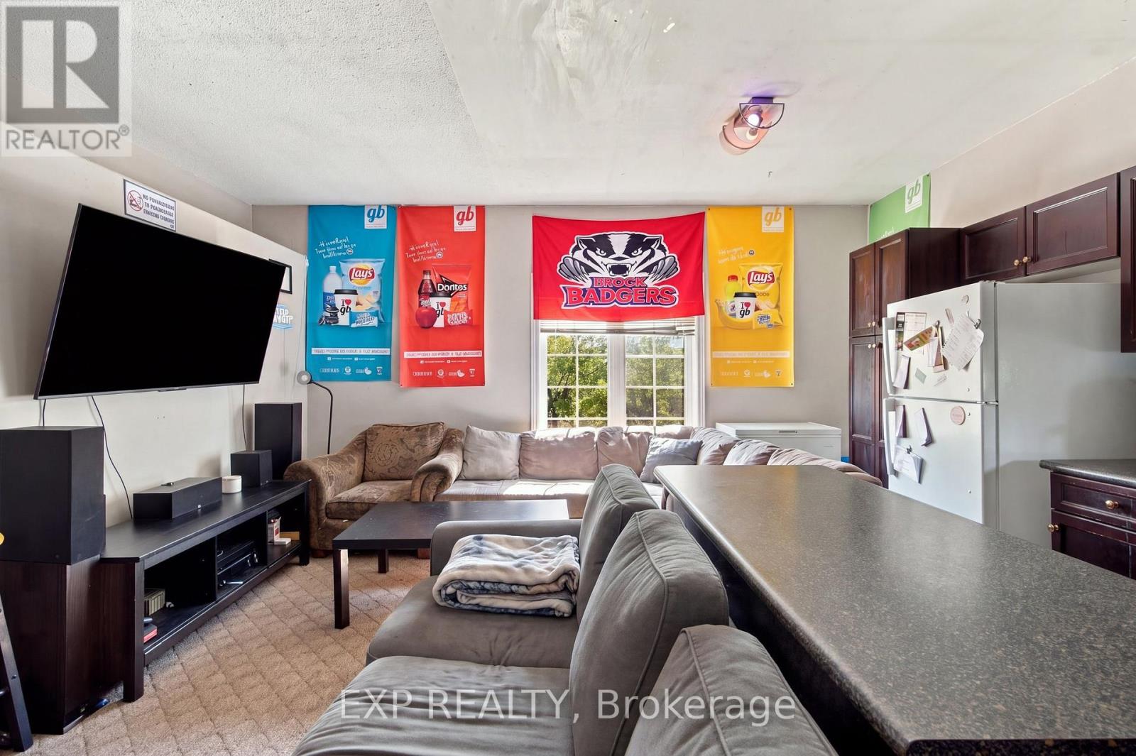 59 Parker Street Property Photo 6