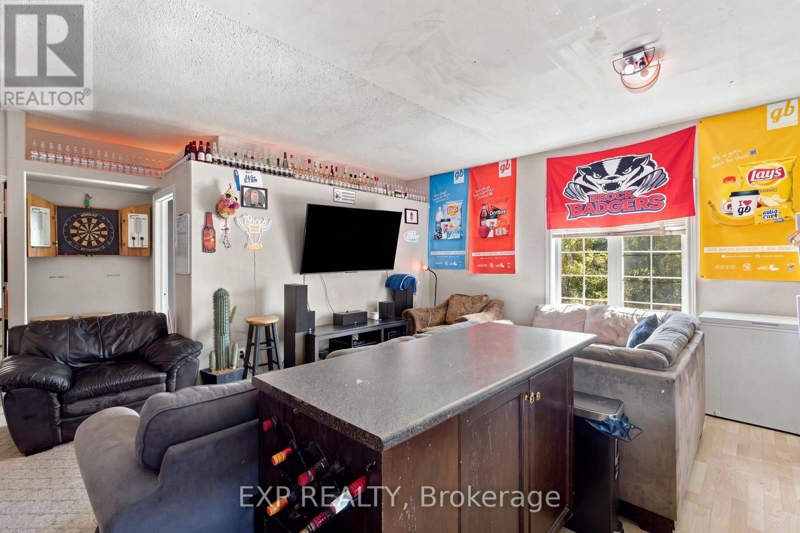 59 Parker Street Property Photo 8