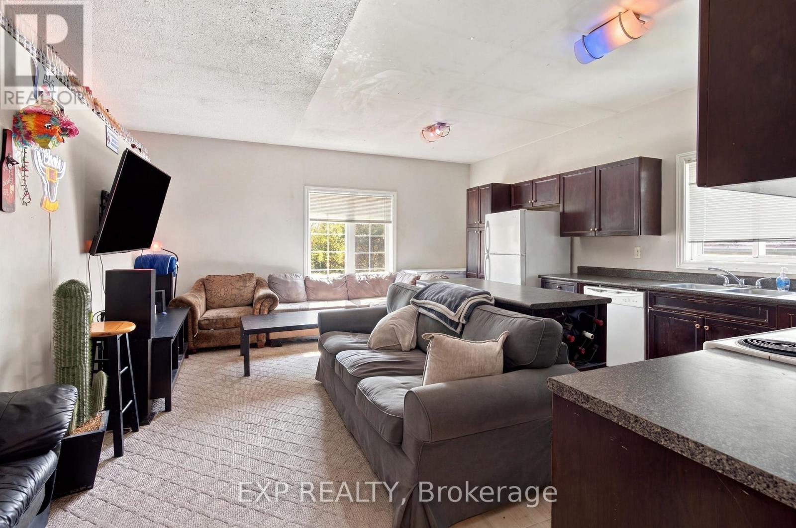 59 Parker Street Property Photo 13