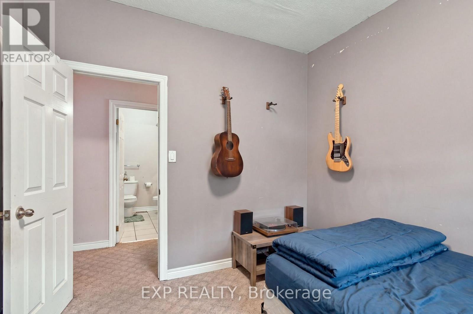 59 Parker Street Property Photo 35