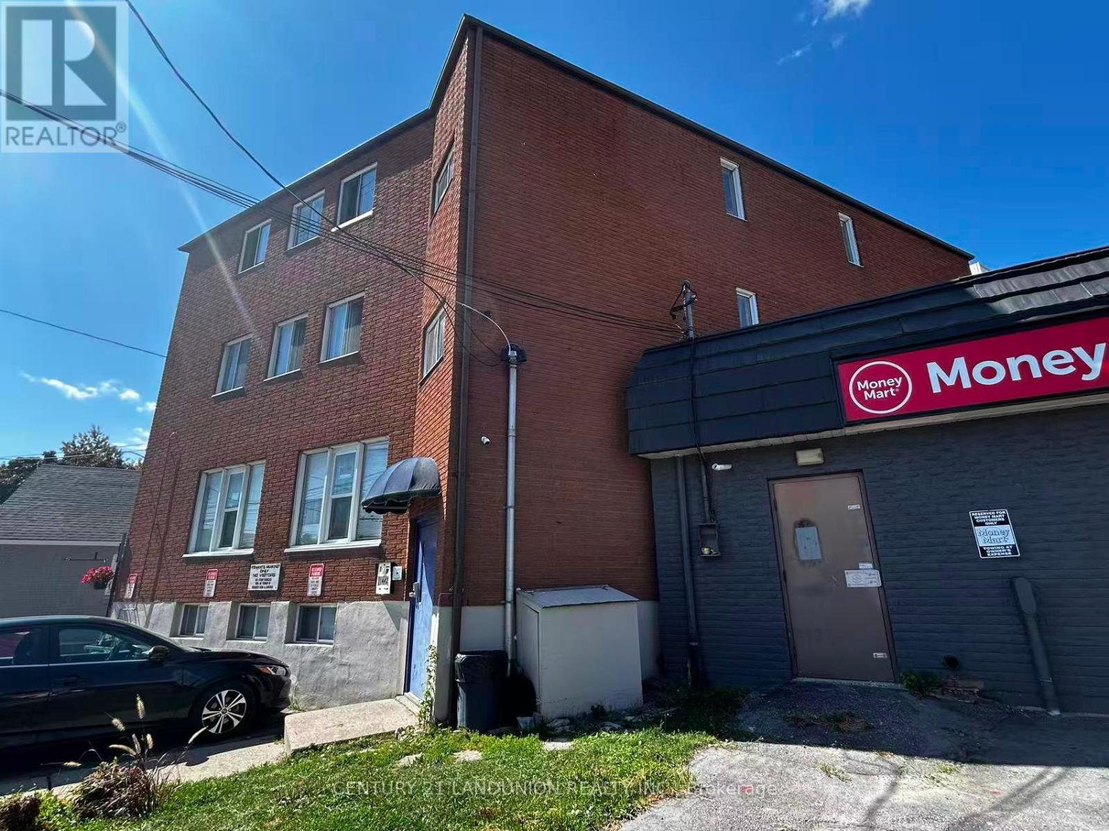 442 Macdonnell Street Property Photo 4