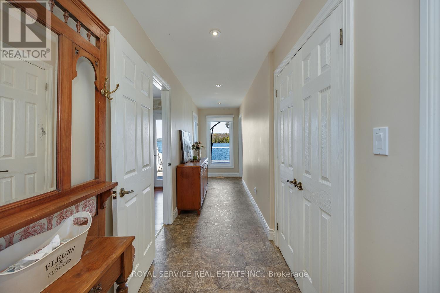 595 Foley Road Property Photo 6
