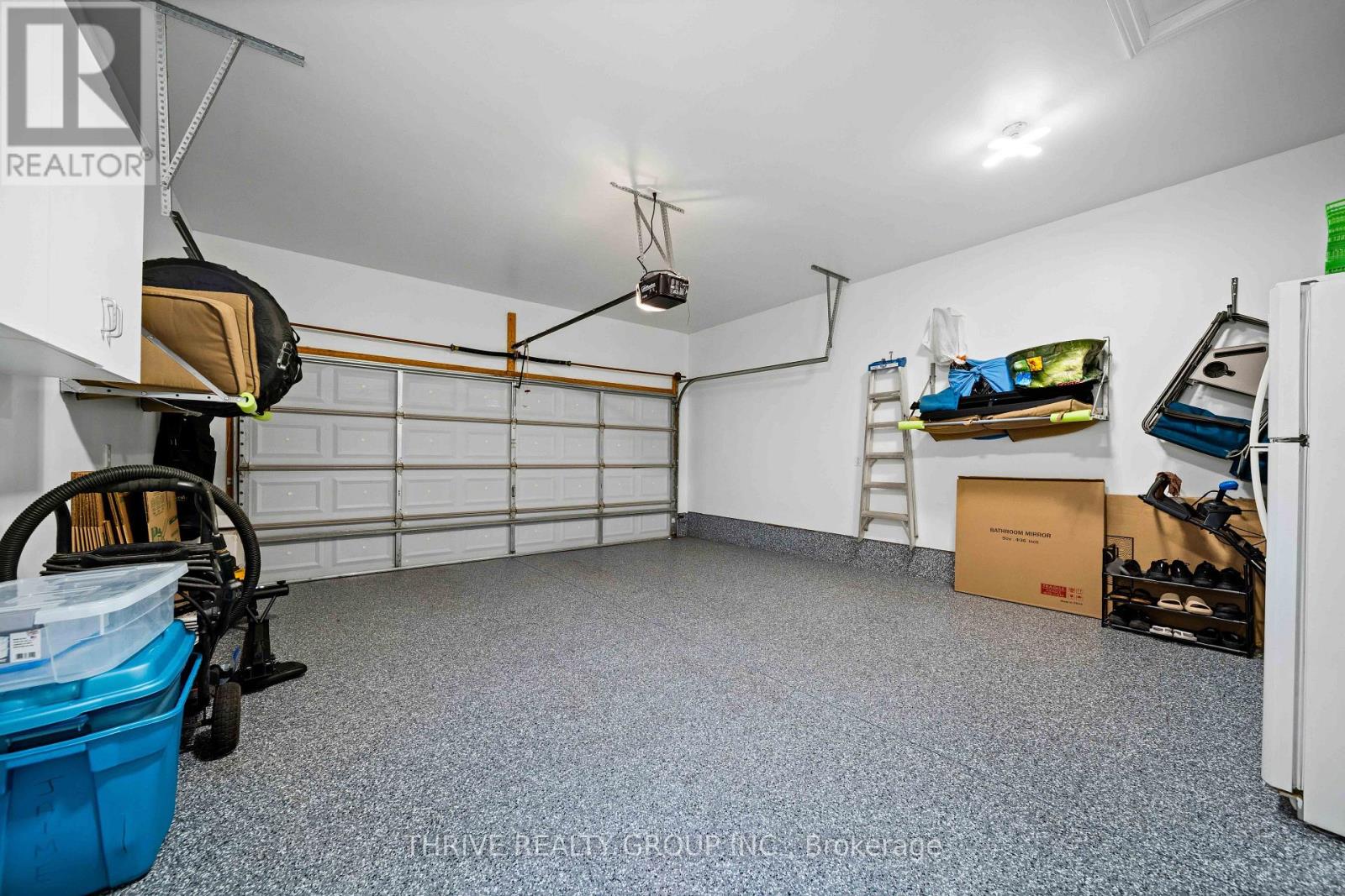 175 Forest Grove Crescent Property Photo 49
