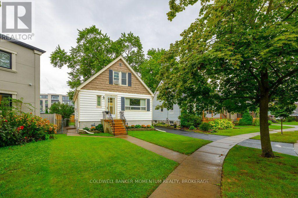 25 Clayburn Avenue Property Photo 2