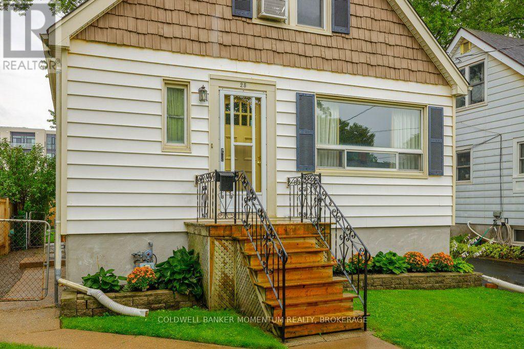 25 Clayburn Avenue Property Photo 5