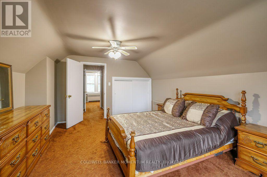 25 Clayburn Avenue Property Photo 18