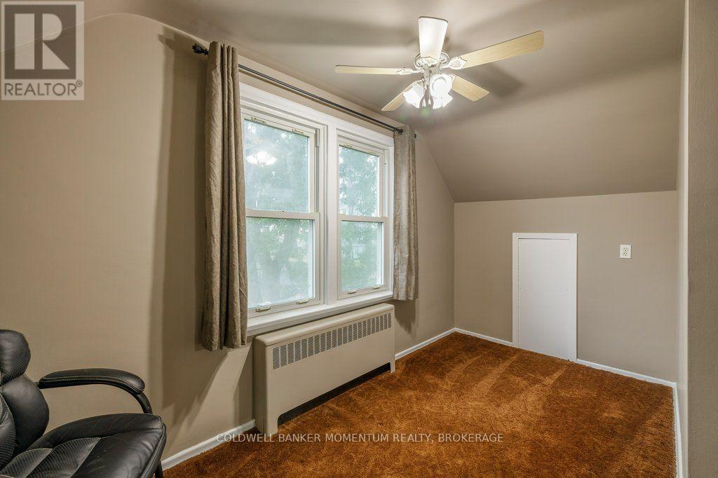 25 Clayburn Avenue Property Photo 20