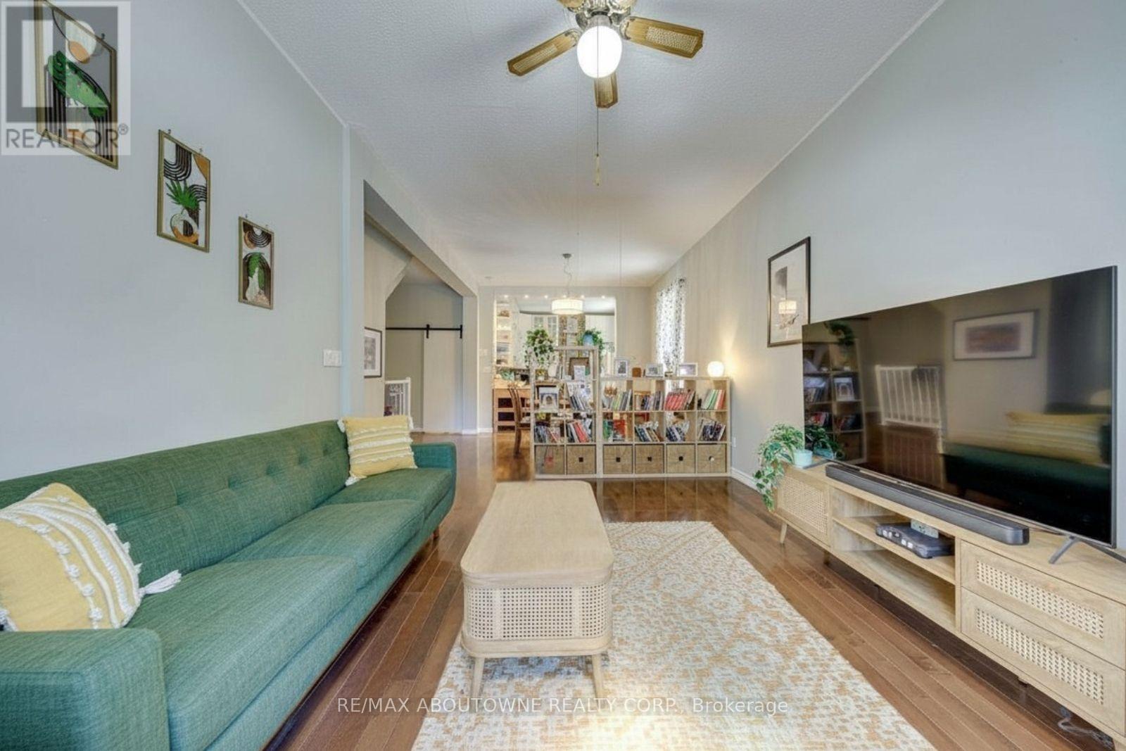 100 Grant Avenue Property Photo 6