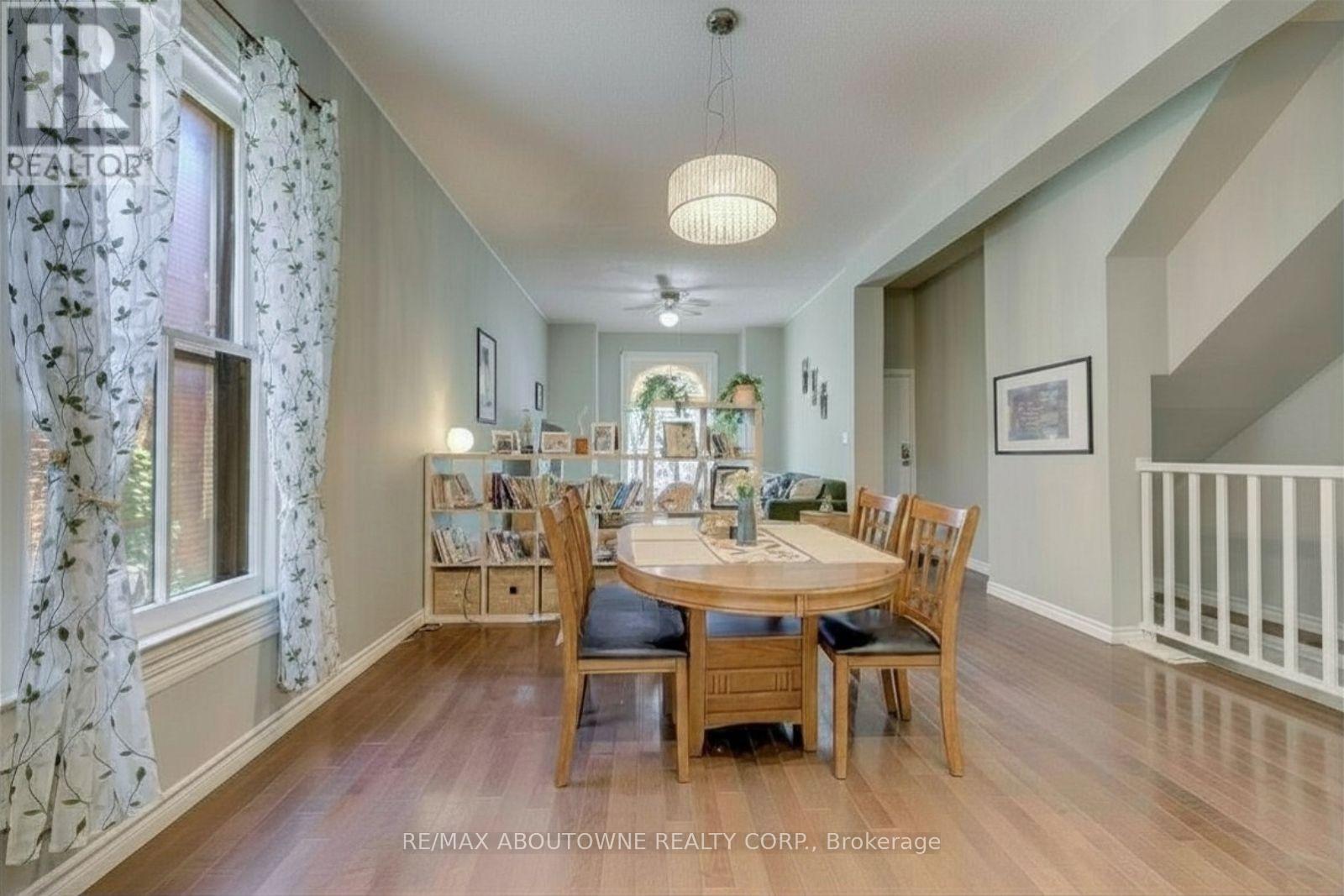 100 Grant Avenue Property Photo 9