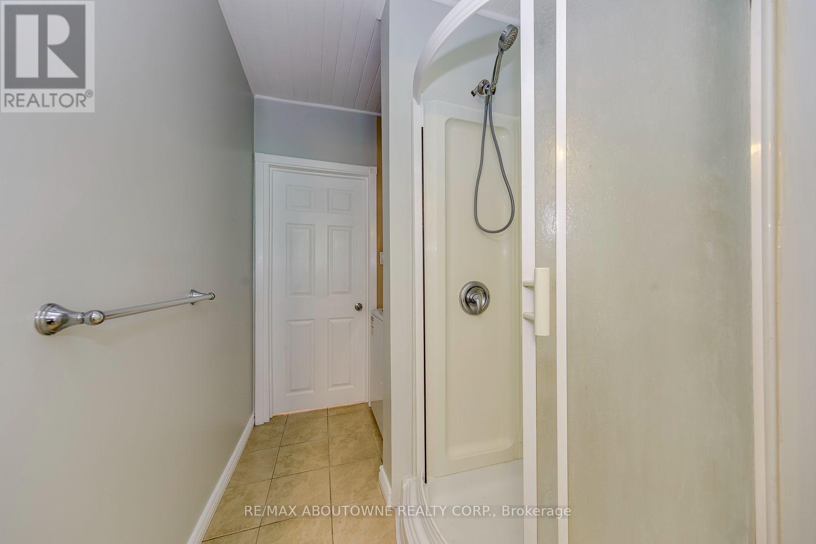 100 Grant Avenue Property Photo 28