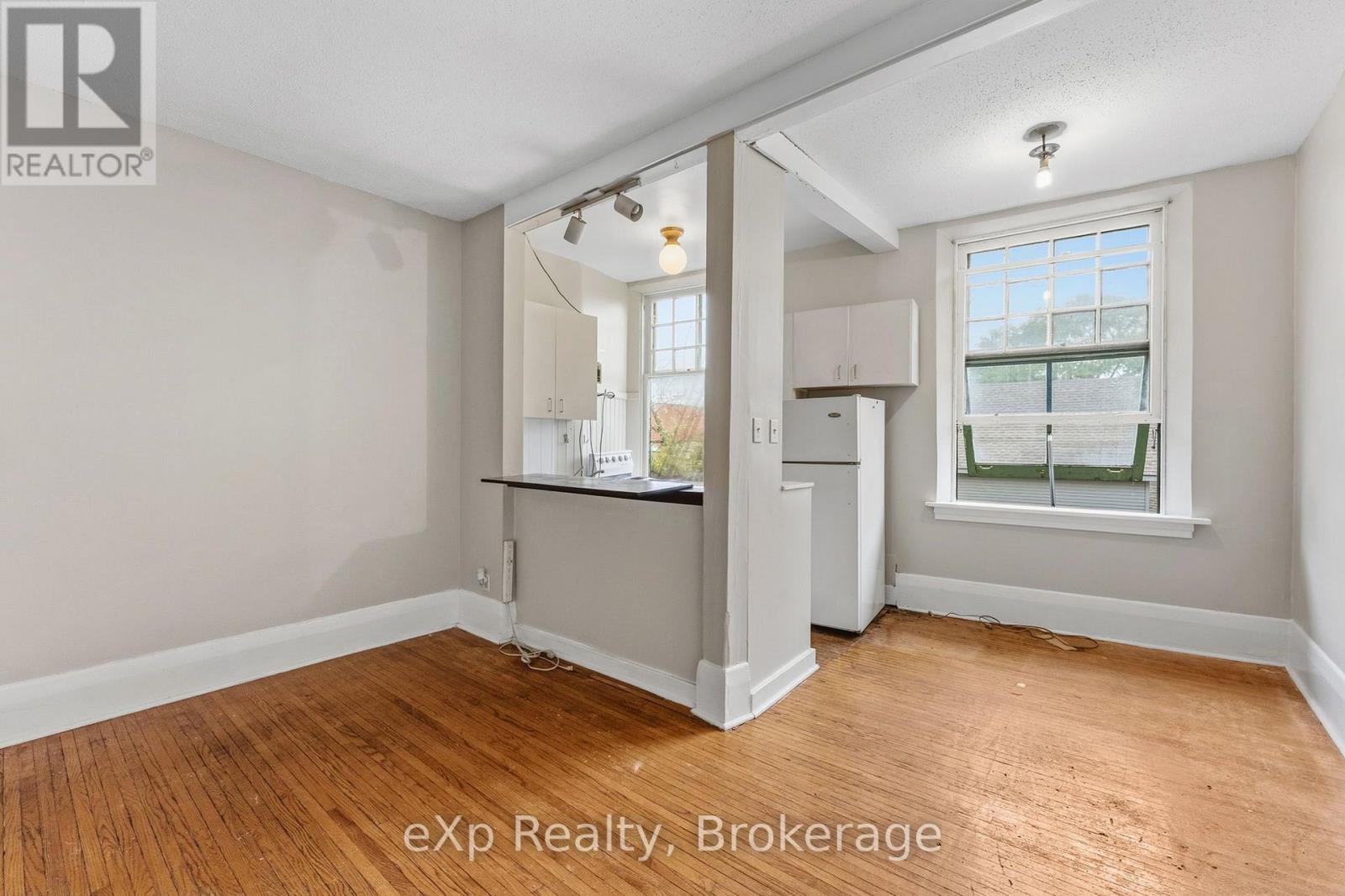 25 - 109 Downie Street Property Photo 3