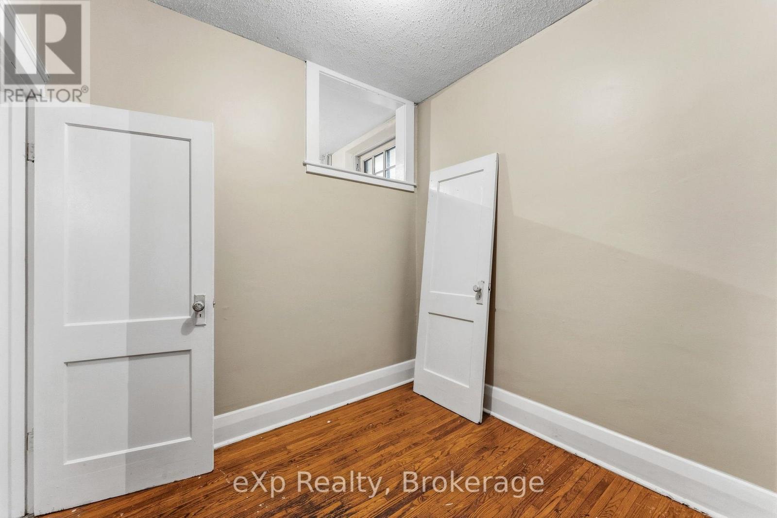 25 - 109 Downie Street Property Photo 12