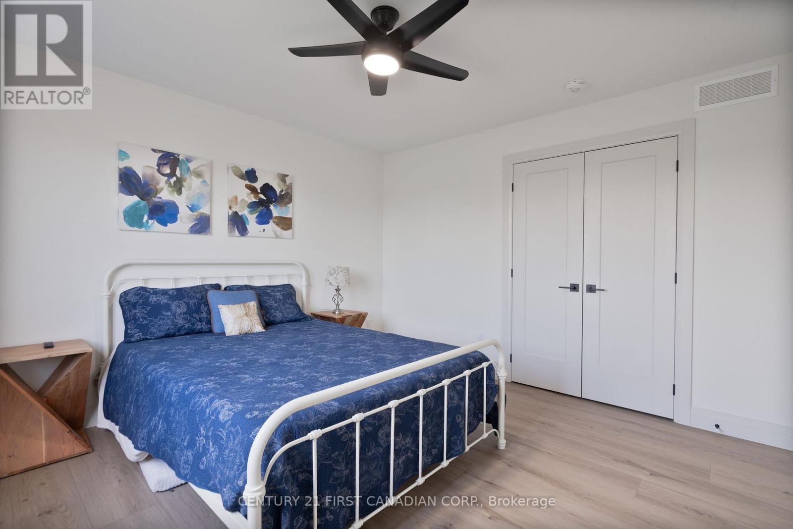 24 Postma Crescent Property Photo 31