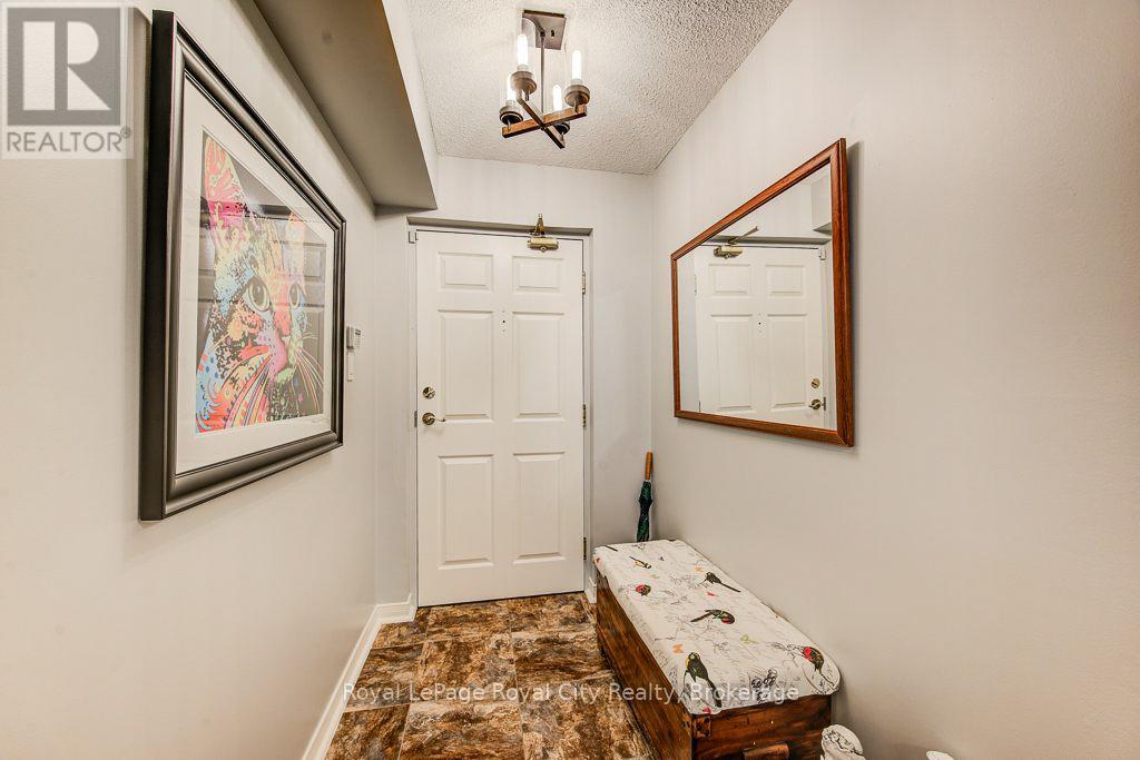 204 - 281 Bristol Street Property Photo 4