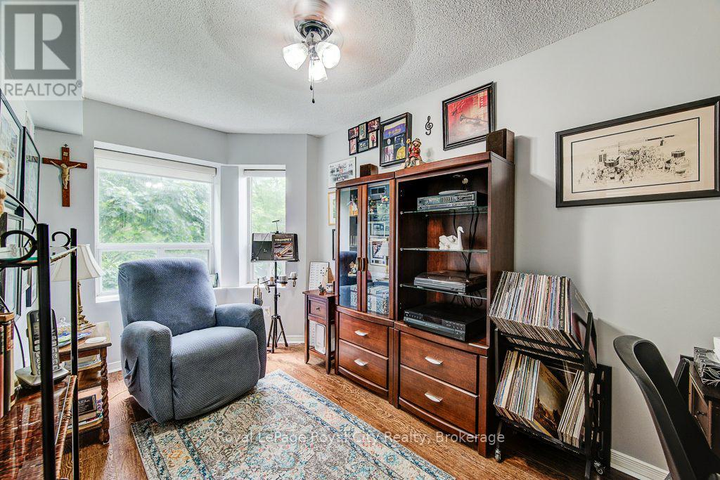 204 - 281 Bristol Street Property Photo 12