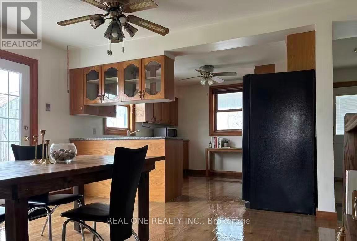 408 Portage Road Property Photo 16