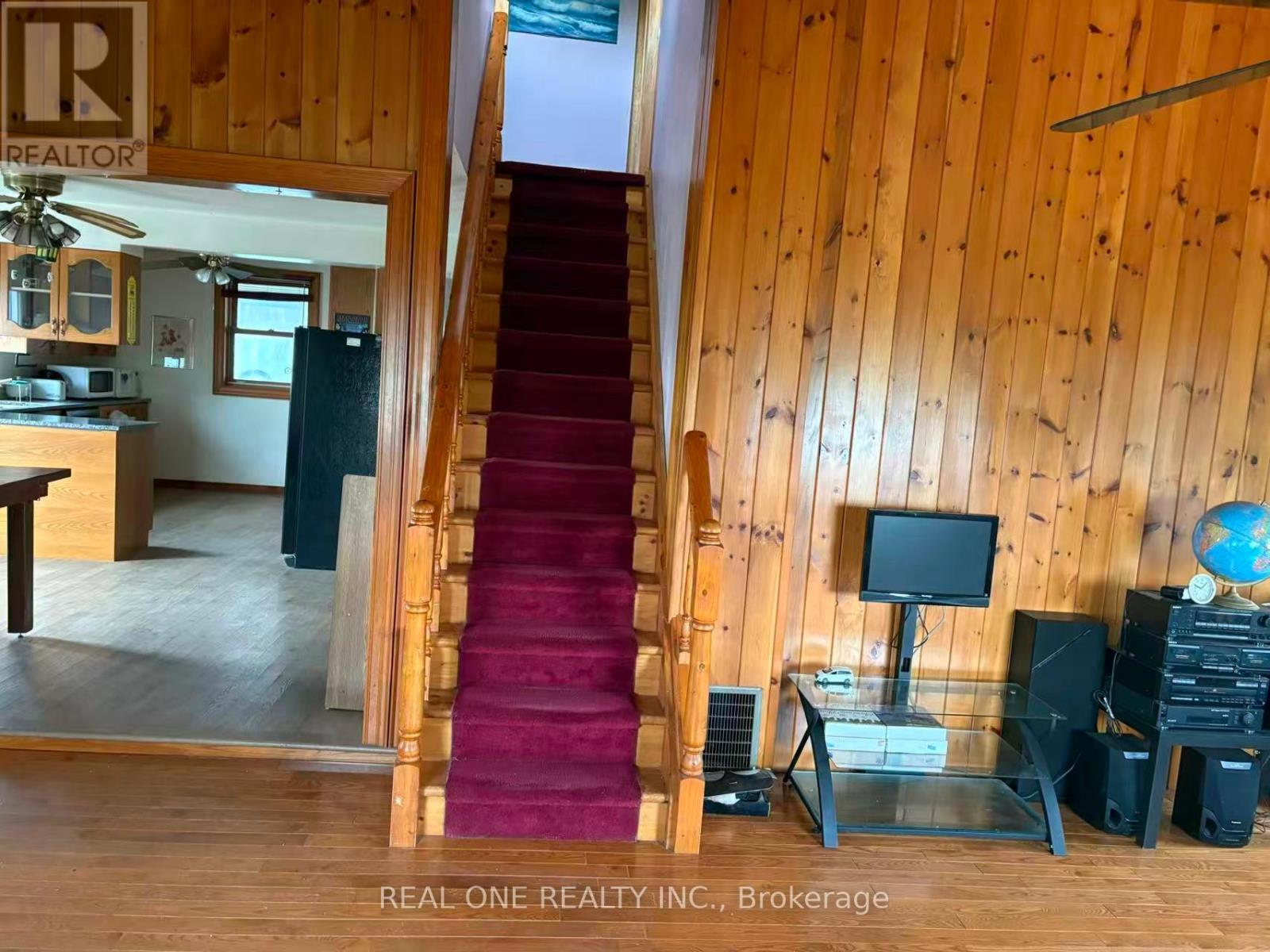 408 Portage Road Property Photo 17