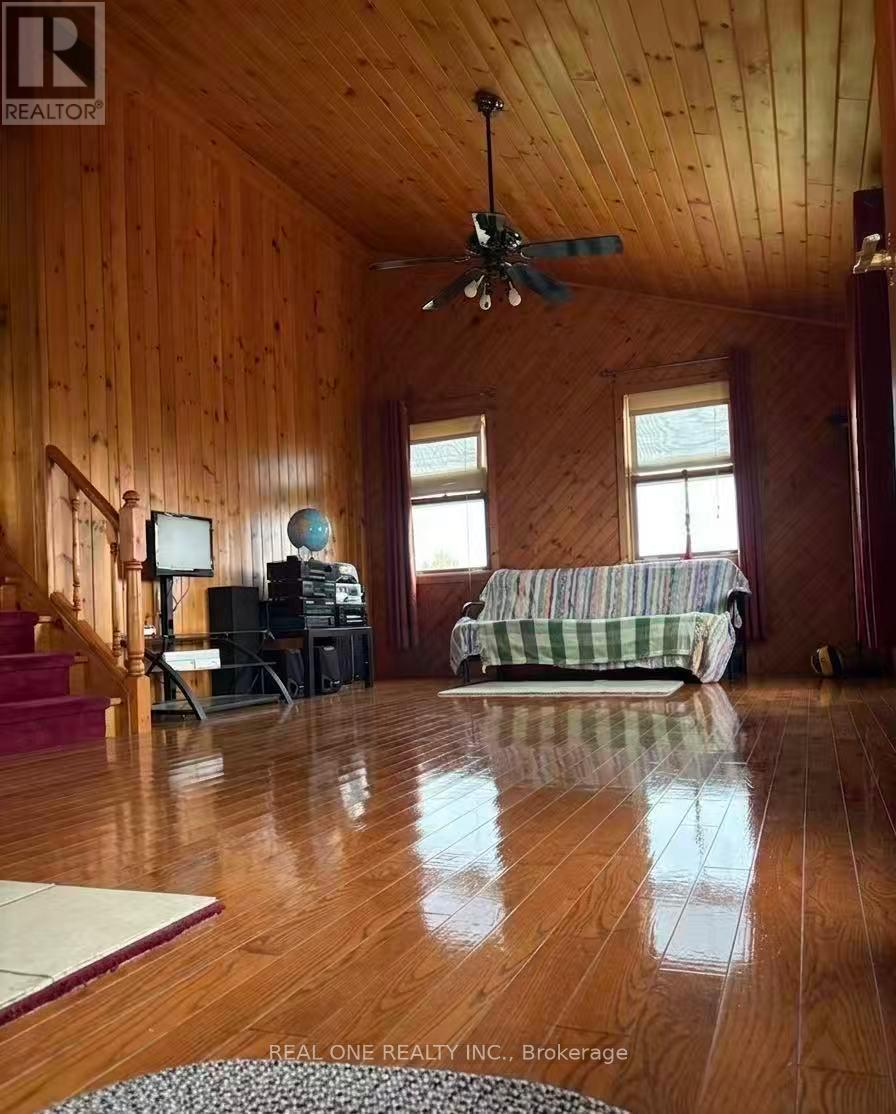 408 Portage Road Property Photo 18