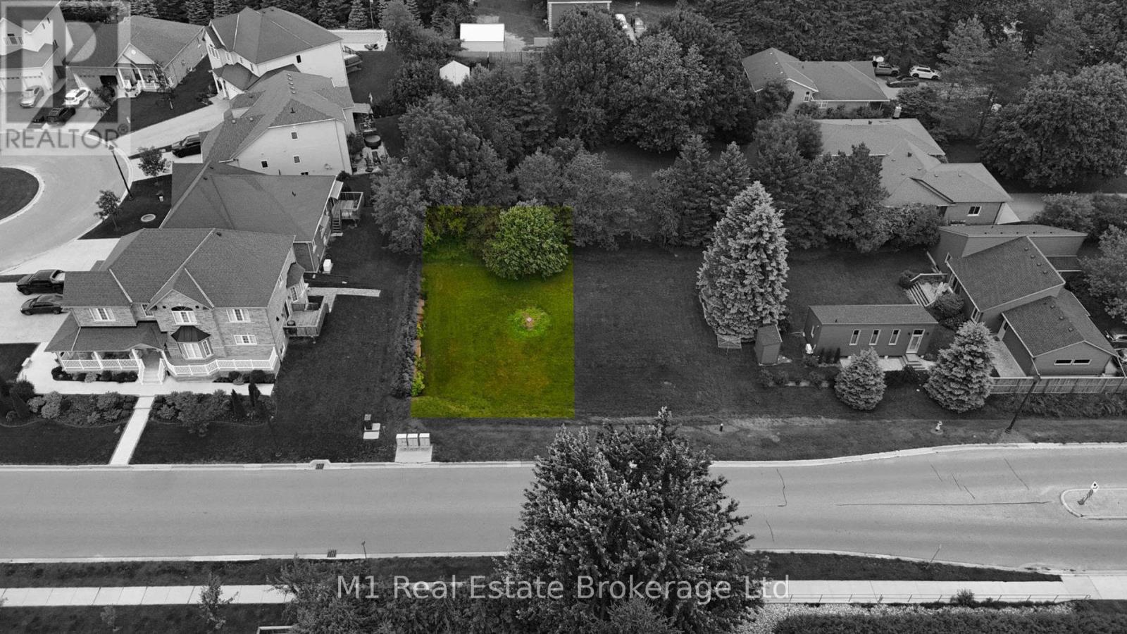 Steele Street Property Photo 5