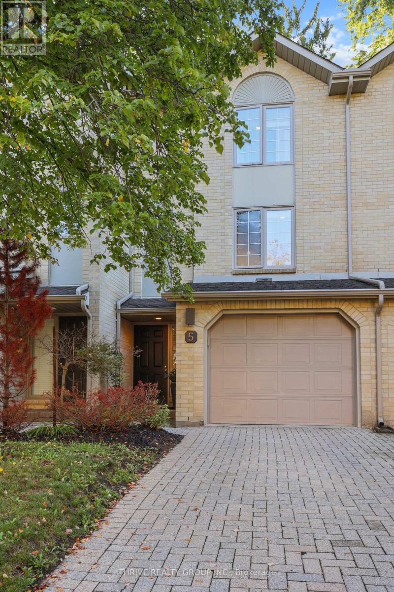 5 - 1399 Commissioners Road W Property Photo 1