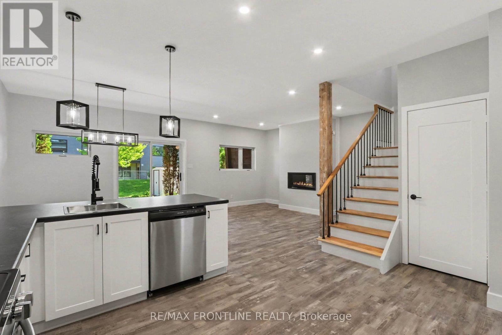 53 Arthur Street Property Photo 3