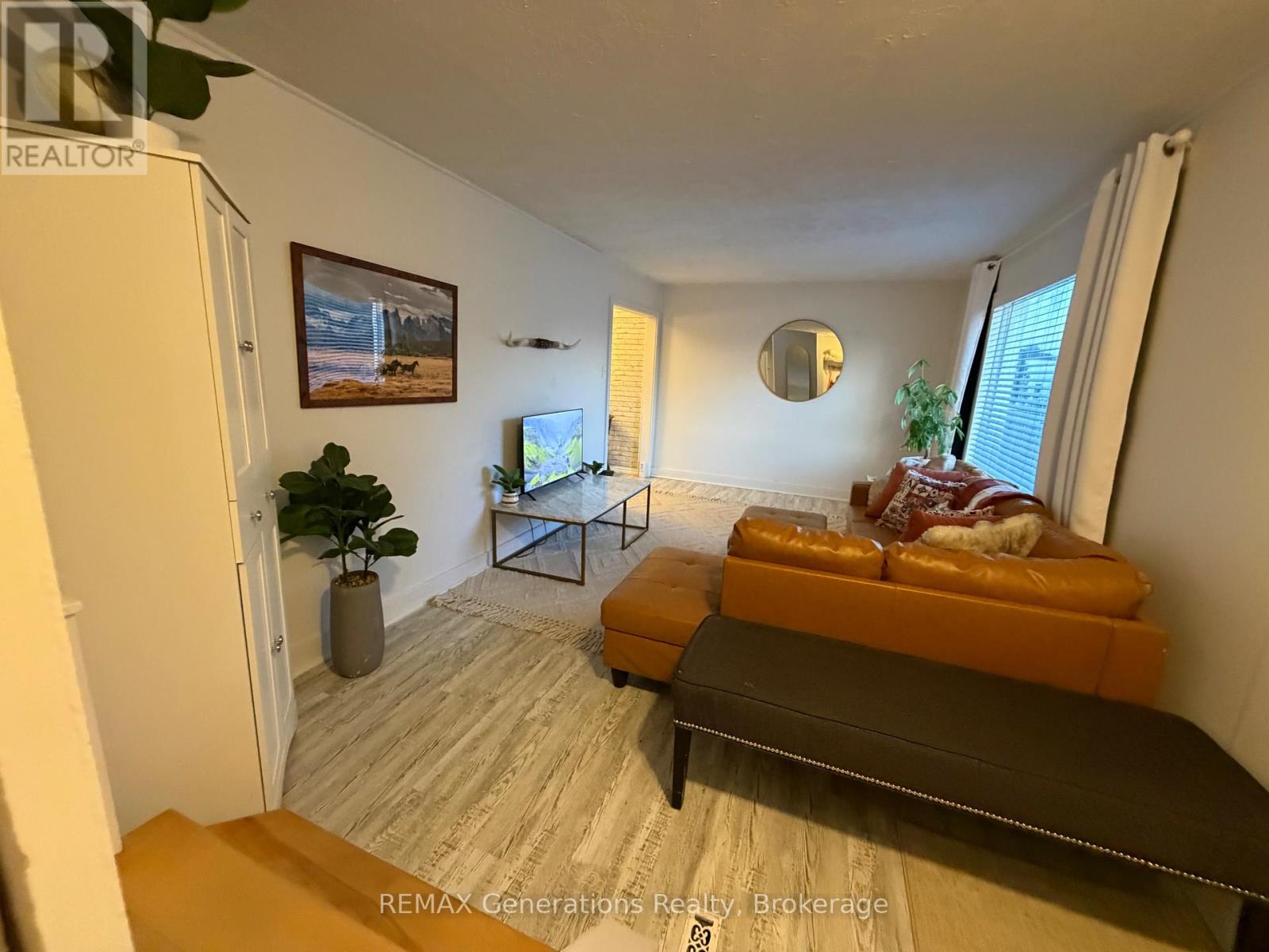 77 Yawkey Avenue Property Photo 2
