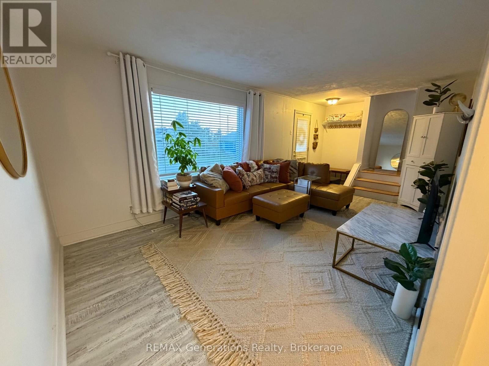77 Yawkey Avenue Property Photo 4