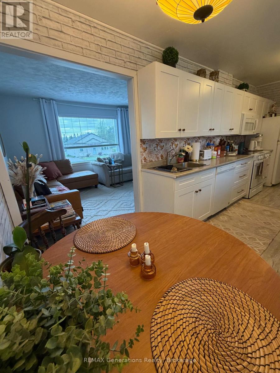 77 Yawkey Avenue Property Photo 6