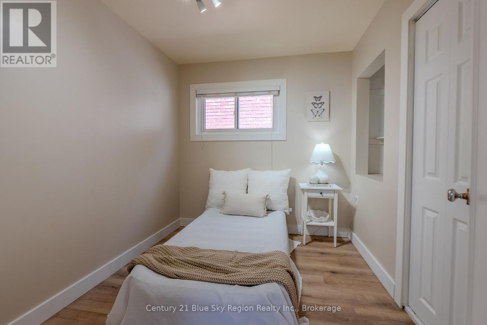 452 King Street W Property Photo 21