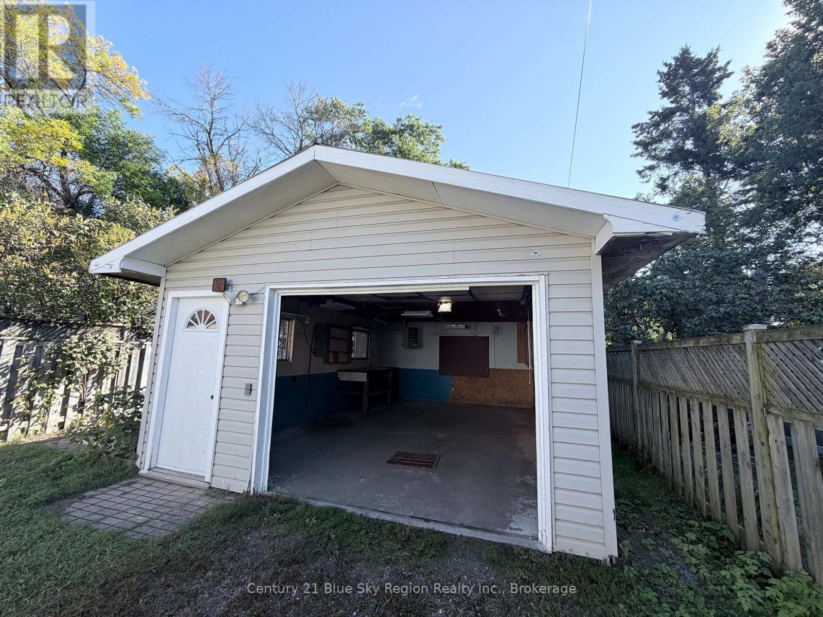 452 King Street W Property Photo 37