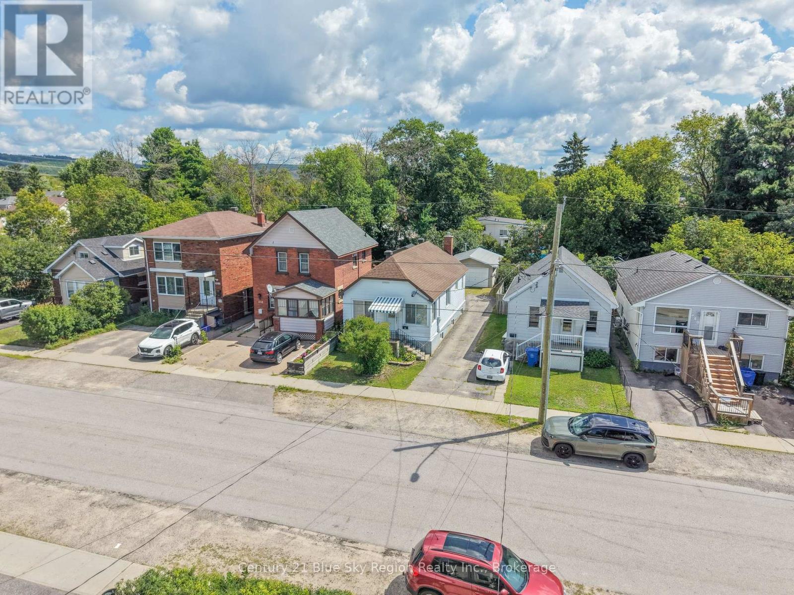 452 King Street W Property Photo 39