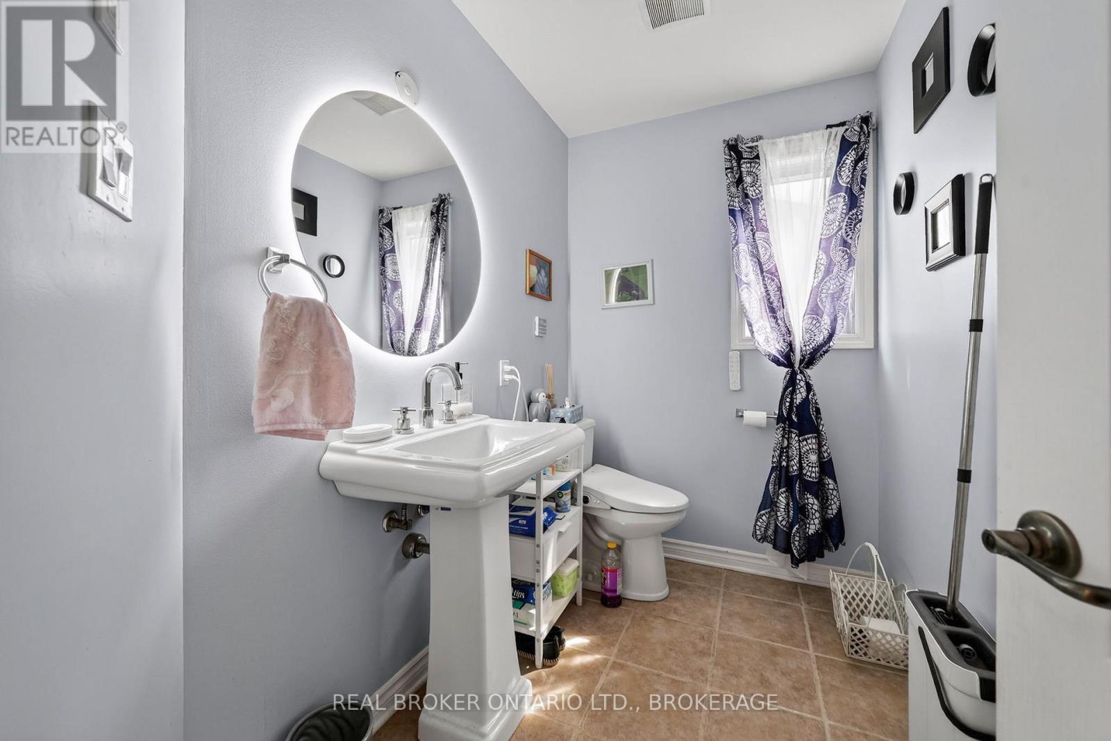 30 High Street Property Photo 6