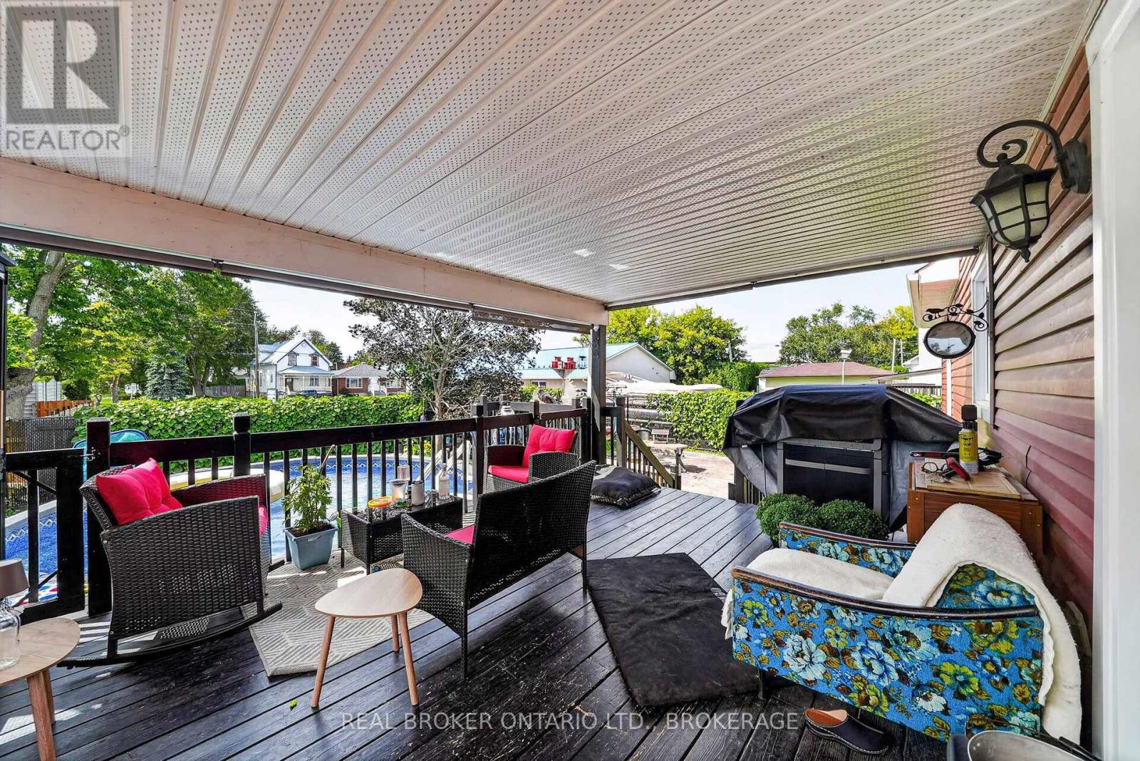 30 High Street Property Photo 25