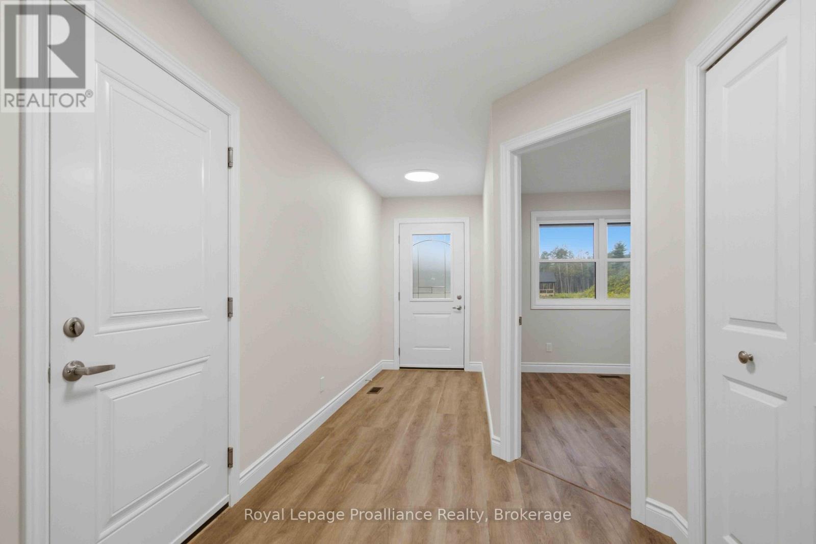 33 Clayton John Avenue Property Photo 4